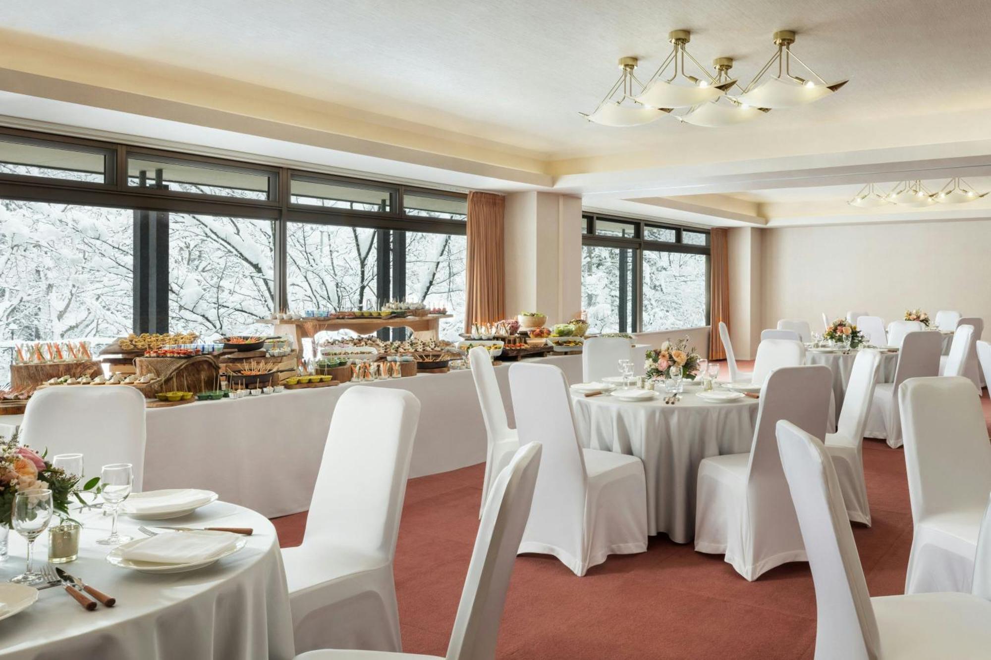 Courtyard By Marriott Hakuba Exterior foto