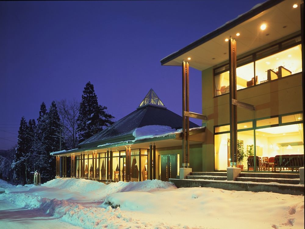 Courtyard By Marriott Hakuba Exterior foto